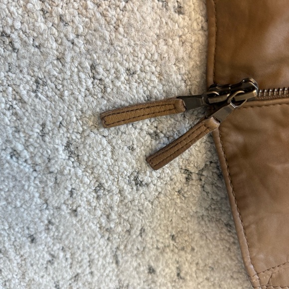 Marc Cain size 4 EUC leather “vintage” chocolate brown leather Quilted moto Vest - Picture 7 of 15